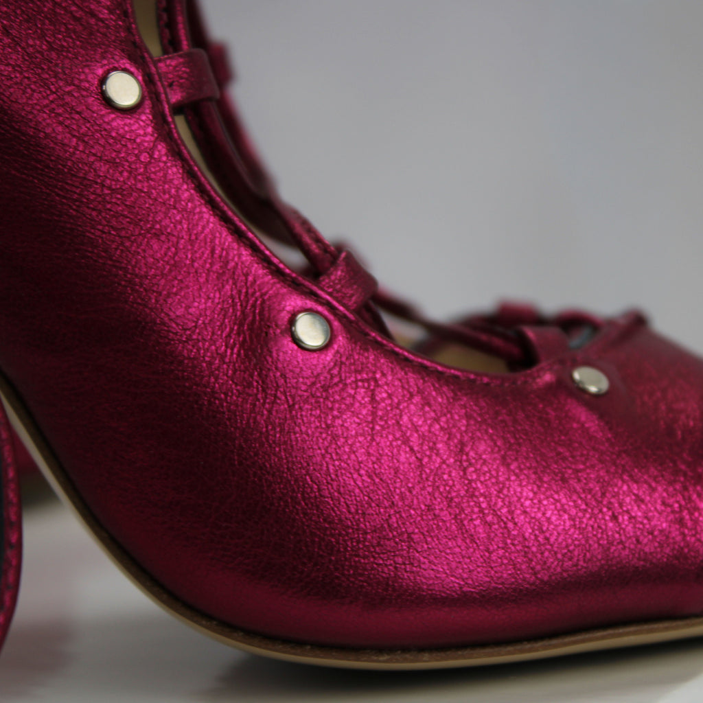 Avalyn Set in Raspberry