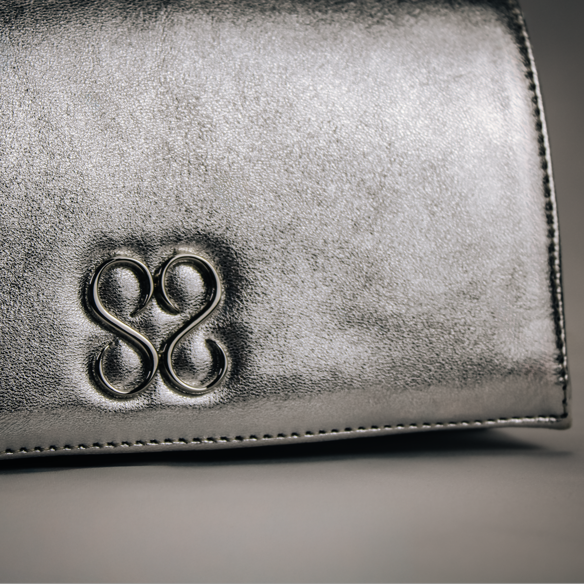 Molly Luxe Clutch in Silver