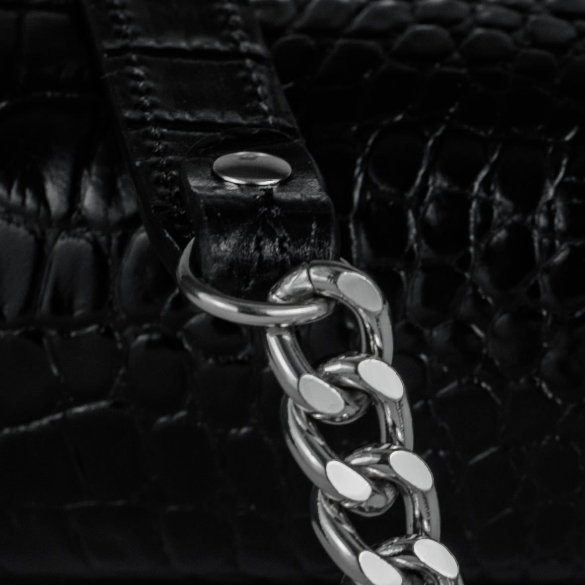 Valentina Croc Clutch in Black